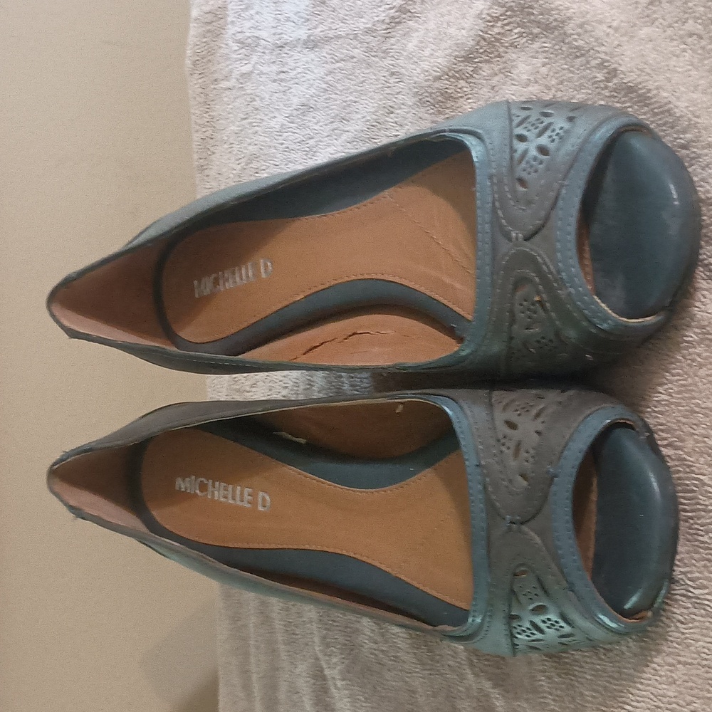 Michelle D wedges
